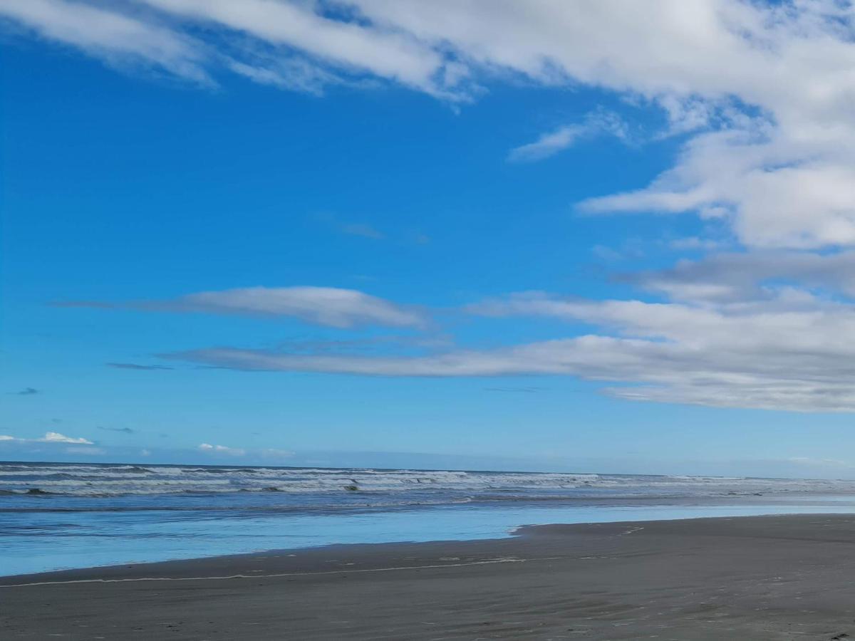 Ap Padrao Pe Na Areia Centro Top Mongaguá Εξωτερικό φωτογραφία